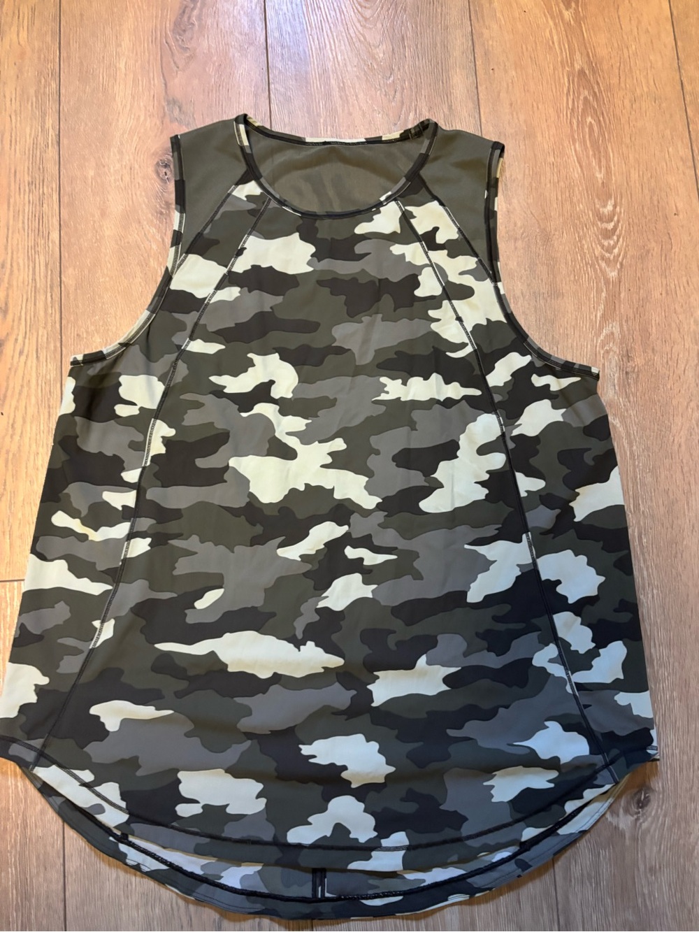 Women's Camo Performance Tank Top - Olive/Gray